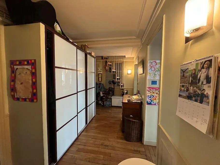 Charme Hausmanien Vue Parc 4 Rooms Famille Metro 6 Paris Apartment